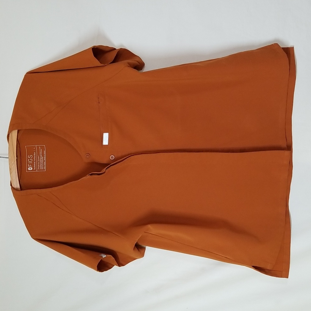 FiGS Rust Buttondown 1 Pocket Scrub Top